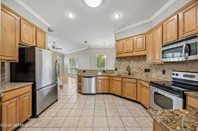 14715 STARRATT CREEK Drive, Jacksonville, FL 32226