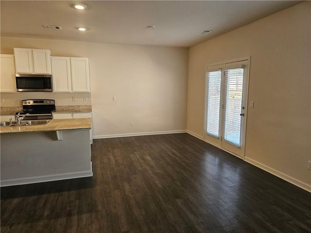 490 Walnut Grove, Pendergrass, GA 30567