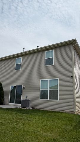 1780 E 110th Place, Crown Point, IN 46307