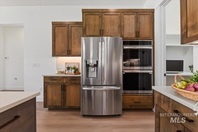 10492 W Shumard Drive, Star, ID 83669