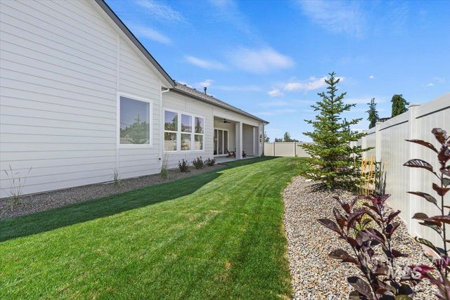 10492 W Shumard Drive, Star, ID 83669