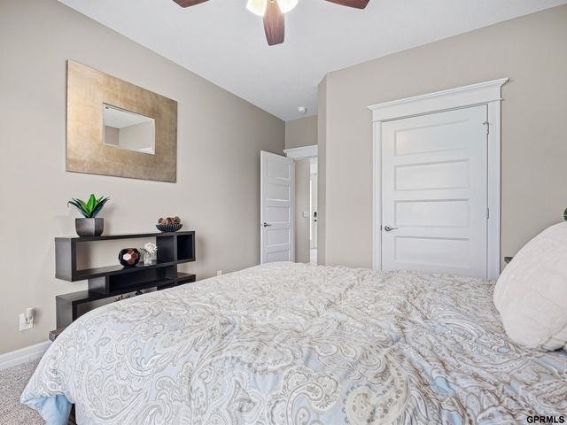 10812 S 176th Street, Gretna, NE 68136