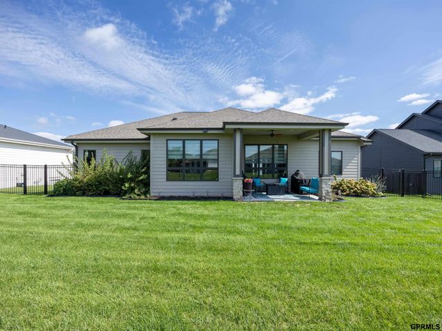 10812 S 176th Street, Gretna, NE 68136