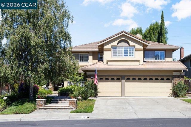 318 Sunset Dr, Danville, CA 94506