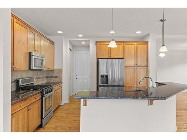 413 Raymond Ct, Lyons, CO 80540