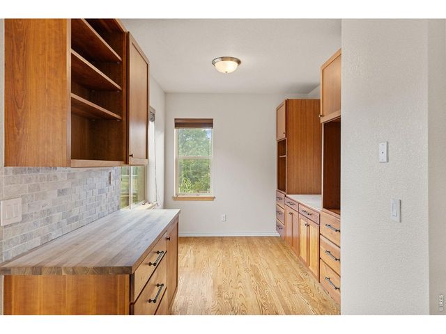 413 Raymond Ct, Lyons, CO 80540