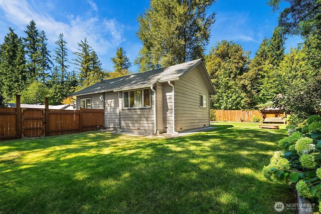 18460 NE Woodinville Duvall Place, Woodinville, WA 98077