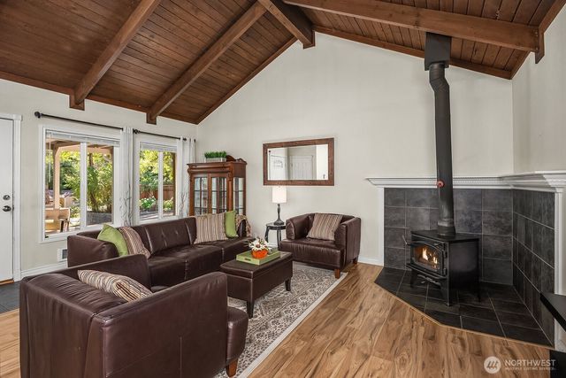 18460 NE Woodinville Duvall Place, Woodinville, WA 98077