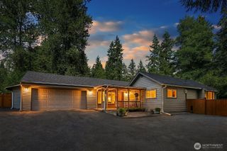 18460 NE Woodinville Duvall Place, Woodinville, WA 98077