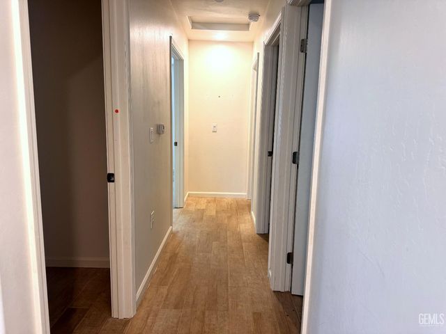 1112 El Tejon Avenue, Bakersfield, CA 93308