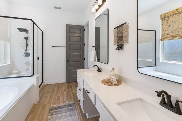1604 Berry Ridge Trail, Aubrey, TX 76227