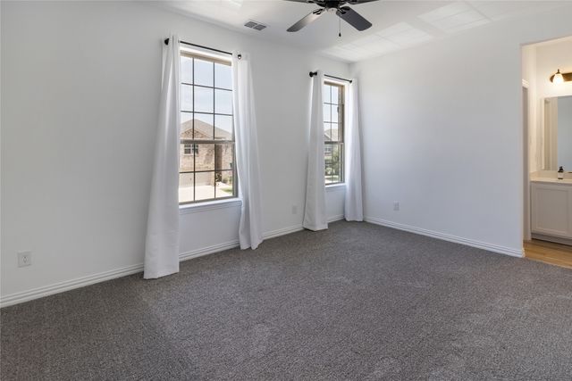 1604 Berry Ridge Trail, Aubrey, TX 76227