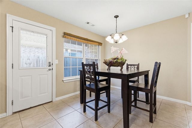 2633 Villa Boulevard, Fayetteville, AR 72703