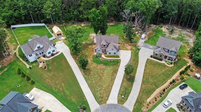 64 Blandwood Drive, Cartersville, GA 30120