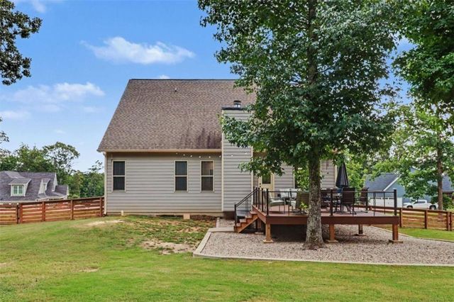 64 Blandwood Drive, Cartersville, GA 30120