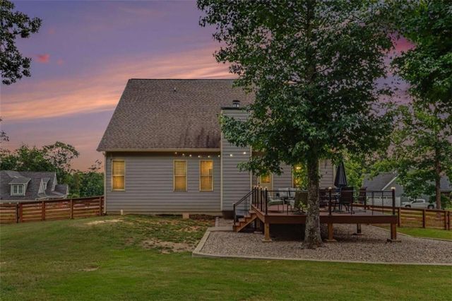64 Blandwood Drive, Cartersville, GA 30120