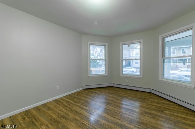 874 S 16Th St, Newark City, NJ 07108