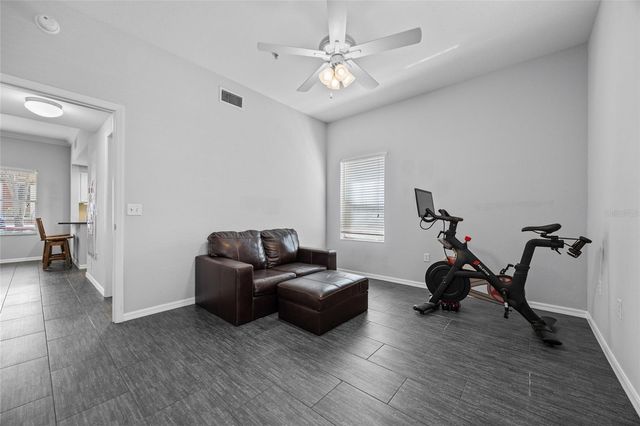 5141 SW 91ST WAY I-102, Gainesville, FL 32608