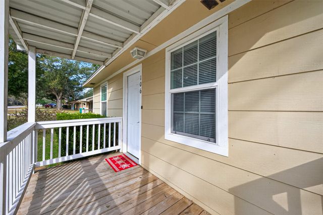 106 Longstreet Road, Willis, TX 77378