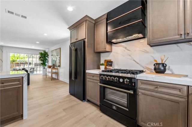 11 Rockrose Way, Irvine, CA 92612