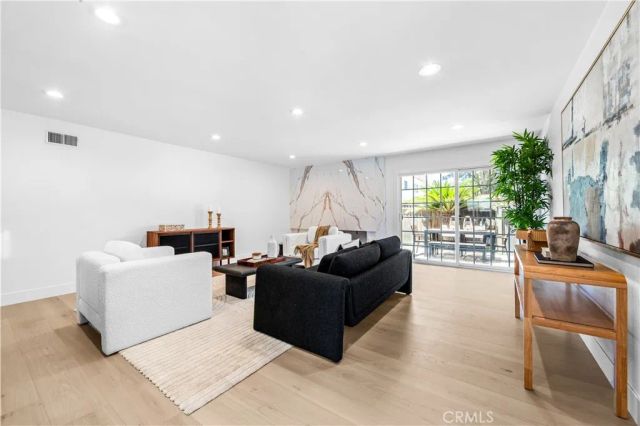 11 Rockrose Way, Irvine, CA 92612