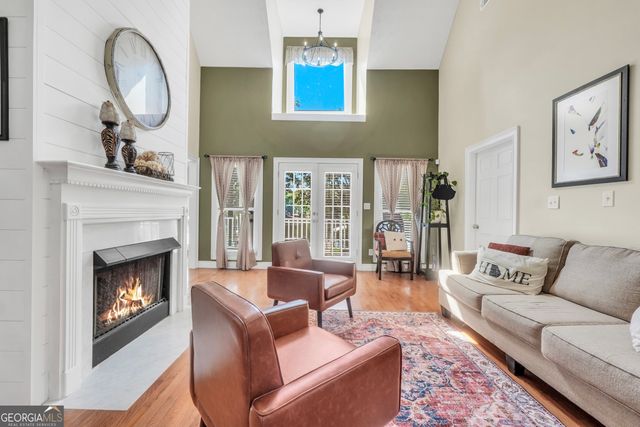 561 Harbour Shores Drive, Jackson, GA 30233