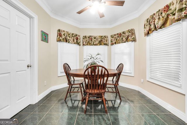 561 Harbour Shores Drive, Jackson, GA 30233