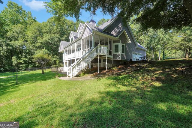 561 Harbour Shores Drive, Jackson, GA 30233