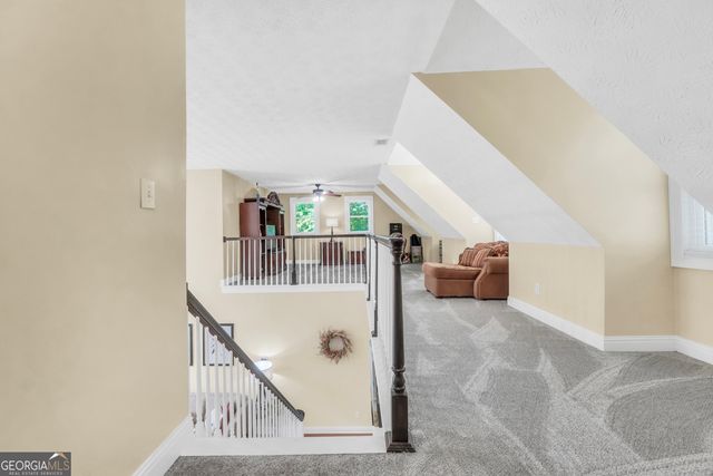 561 Harbour Shores Drive, Jackson, GA 30233