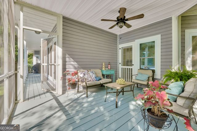 561 Harbour Shores Drive, Jackson, GA 30233