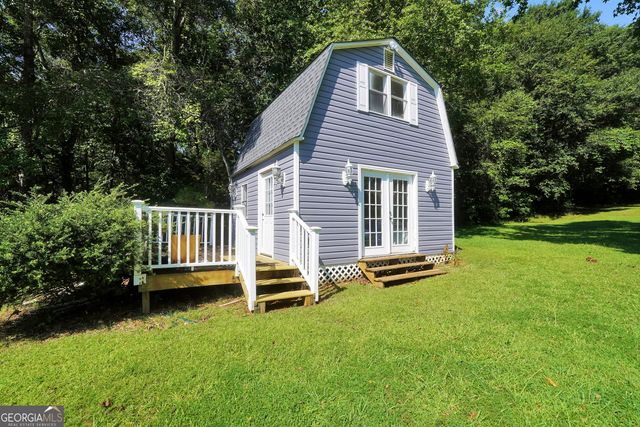 561 Harbour Shores Drive, Jackson, GA 30233