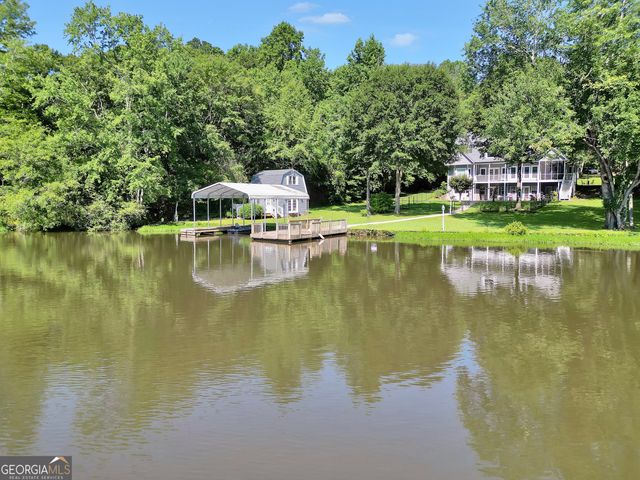 561 Harbour Shores Drive, Jackson, GA 30233