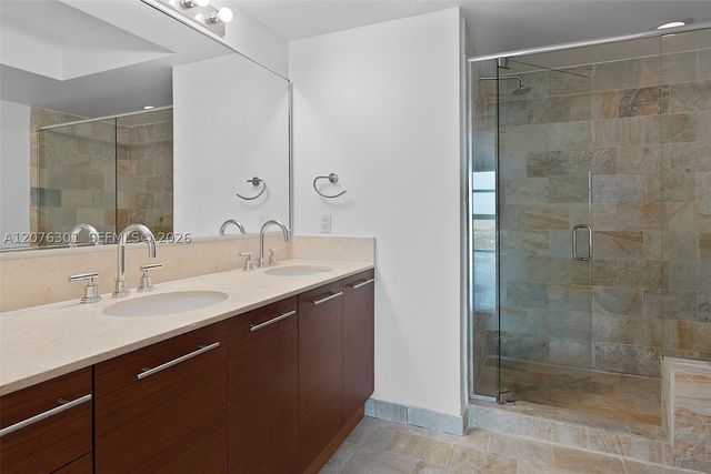 2641 N Flamingo Rd 2205N, Sunrise, FL 33323