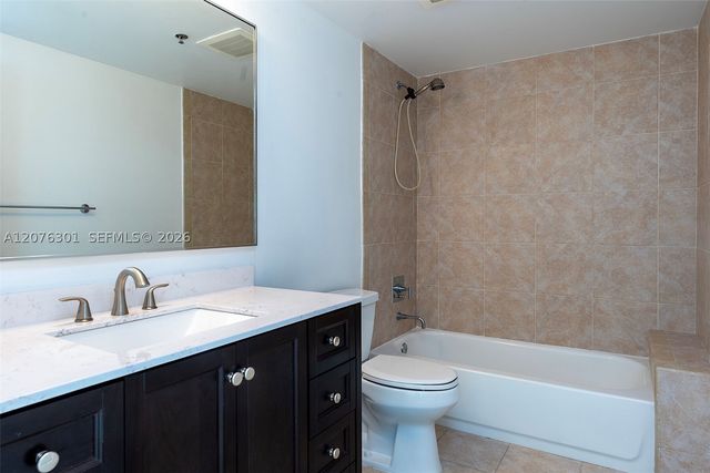 2641 N Flamingo Rd 2205N, Sunrise, FL 33323