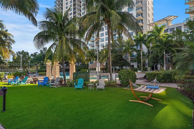 2641 N Flamingo Rd 2205N, Sunrise, FL 33323
