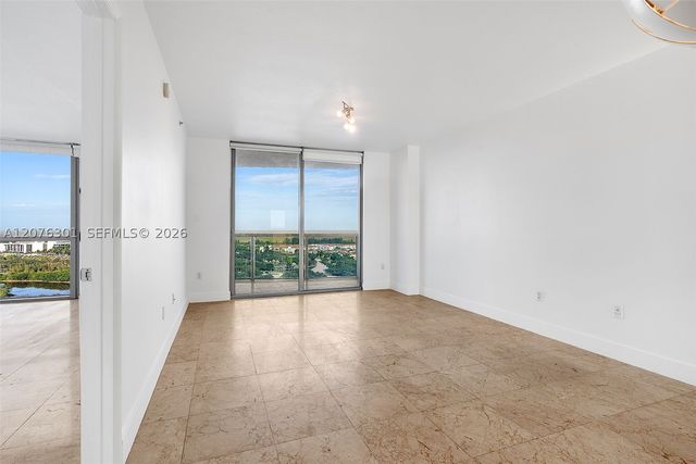 2641 N Flamingo Rd 2205N, Sunrise, FL 33323
