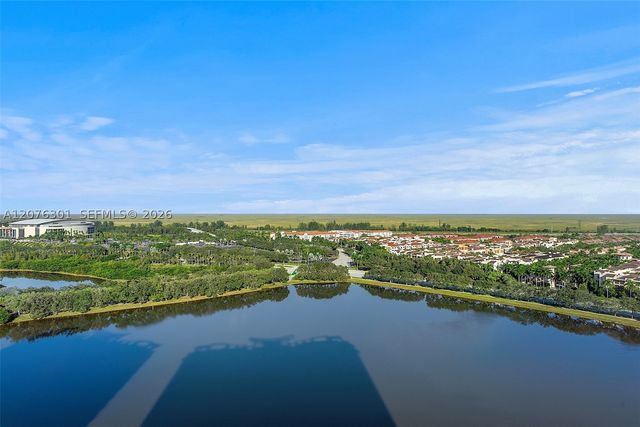 2641 N Flamingo Rd 2205N, Sunrise, FL 33323