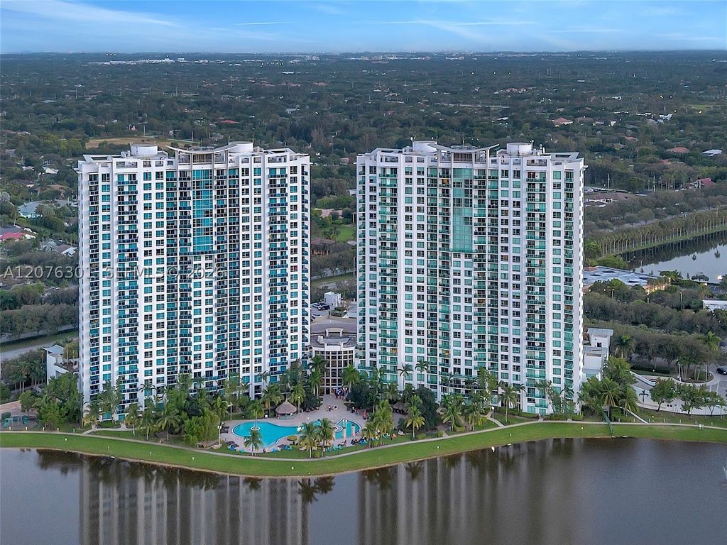 2641 N Flamingo Rd 2205N, Sunrise, FL 33323