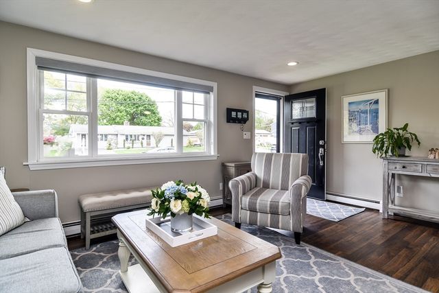 15 Fenway Drive, Framingham, MA 01701
