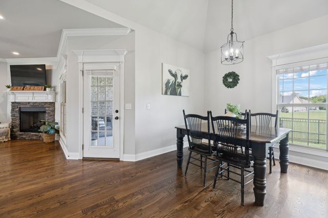 1513 Augusta Dr, Christiana, TN 37037