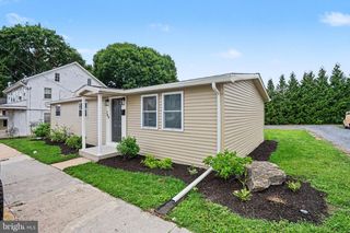 749 N RAILROAD ST, Palmyra, PA 17078