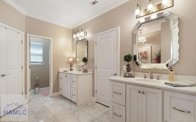 156 Hannah Drive, Jesup, GA 31546