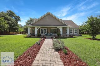 156 Hannah Drive, Jesup, GA 31546