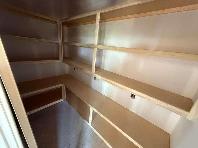 3014 E Sunflower Dr, Derby, KS 67037