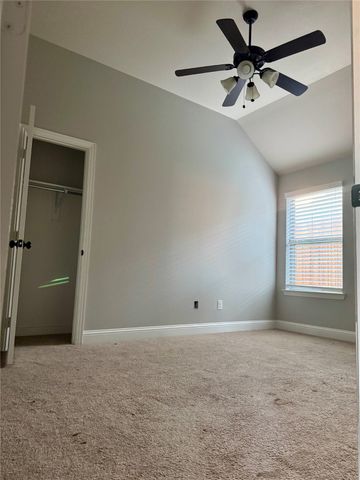 667 Sharpley, Fate, TX 75087