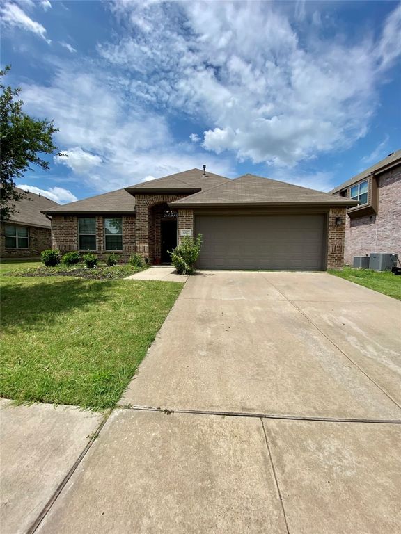 667 Sharpley, Fate, TX 75087