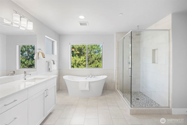 16022 124th Court NE, Woodinville, WA 98072