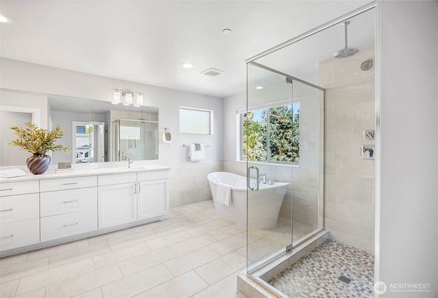 16022 124th Court NE, Woodinville, WA 98072