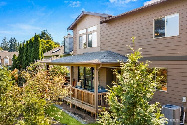 16022 124th Court NE, Woodinville, WA 98072