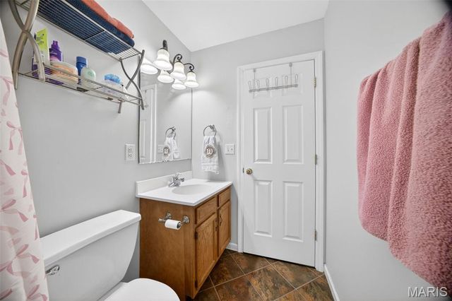 324 Lyons Drive, Troy, MO 63379
